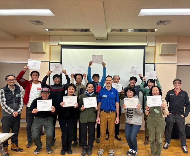 Risk management course was done✅
The instructor came from the united state all the way just for the course..
I really appreciate the government of Nagano to give us such a great opportunity:)

海外リスクマネジメント講習終了✅
講師はわざわざこのためにアメリカから来てました。。
こんなレアな機会を与えてくれた長野市に感謝です😃

#fujioutdoorbase 
#mountainguide 
#gonagano 
#登山ガイド 
#通訳ガイド 
#長野市