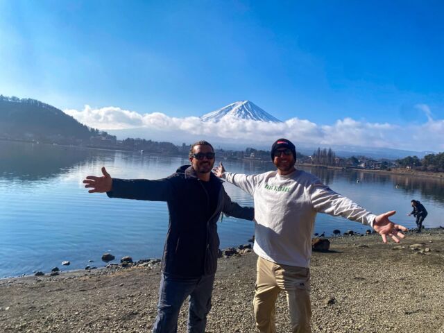 Big, genuine nice guys from Australia joined my tour🇦🇺

Blue skies, stunning views of Mount Fuji, a walk through the mystical Aokigahara Forest, stories about Fuji-ko faith, and finishing with local food🍜

Every tour is different, every guest brings their own energy😁

Thank you for joining and have a wonderful time in Japan!

オーストラリアからビッグでナイスガイがツアーに参加してくれました🇦🇺

快晴の中、富士山の景色はバッチリ⛰️
富士山周辺の自然と文化をご紹介して最後は名物の吉田うどんを頂きました🍜

毎回ゲスト毎にツアーの雰囲気は全然違うし、色んな話を聞けてガイドって面白い仕事だなと思います😁

ご参加ありがとうございました！
日本で良い時間を！！

#mtfuji 
#fujisan 
#privatetour 
#localjapan 
#hiddenjapan
